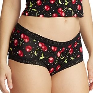 HANKY PANKY  FLORAL  LACE  TRIM  BOY SHORTS, NEW  NO TAGS